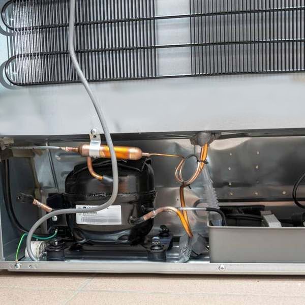 Refrigerator drain line cleaning